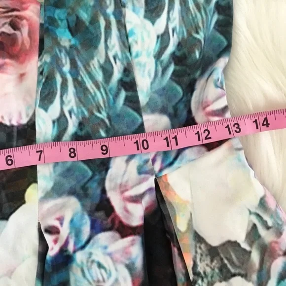 Bardot Floral Fit & Flare Dress Size 6 - Picture 5 of 10